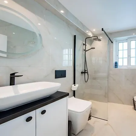 شقة Katris Luxury Homes #1 *