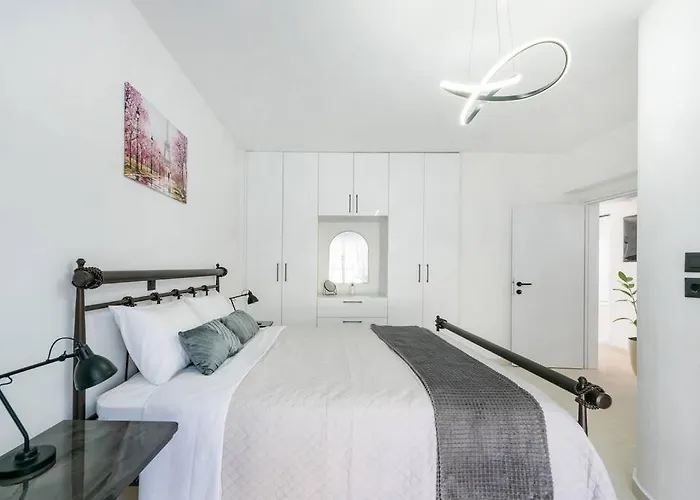 Katris Luxury Homes #1 شقة