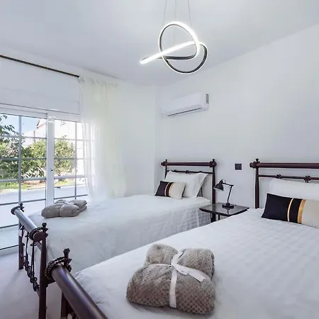 דירה Katris Luxury Homes #1 יאליסוס